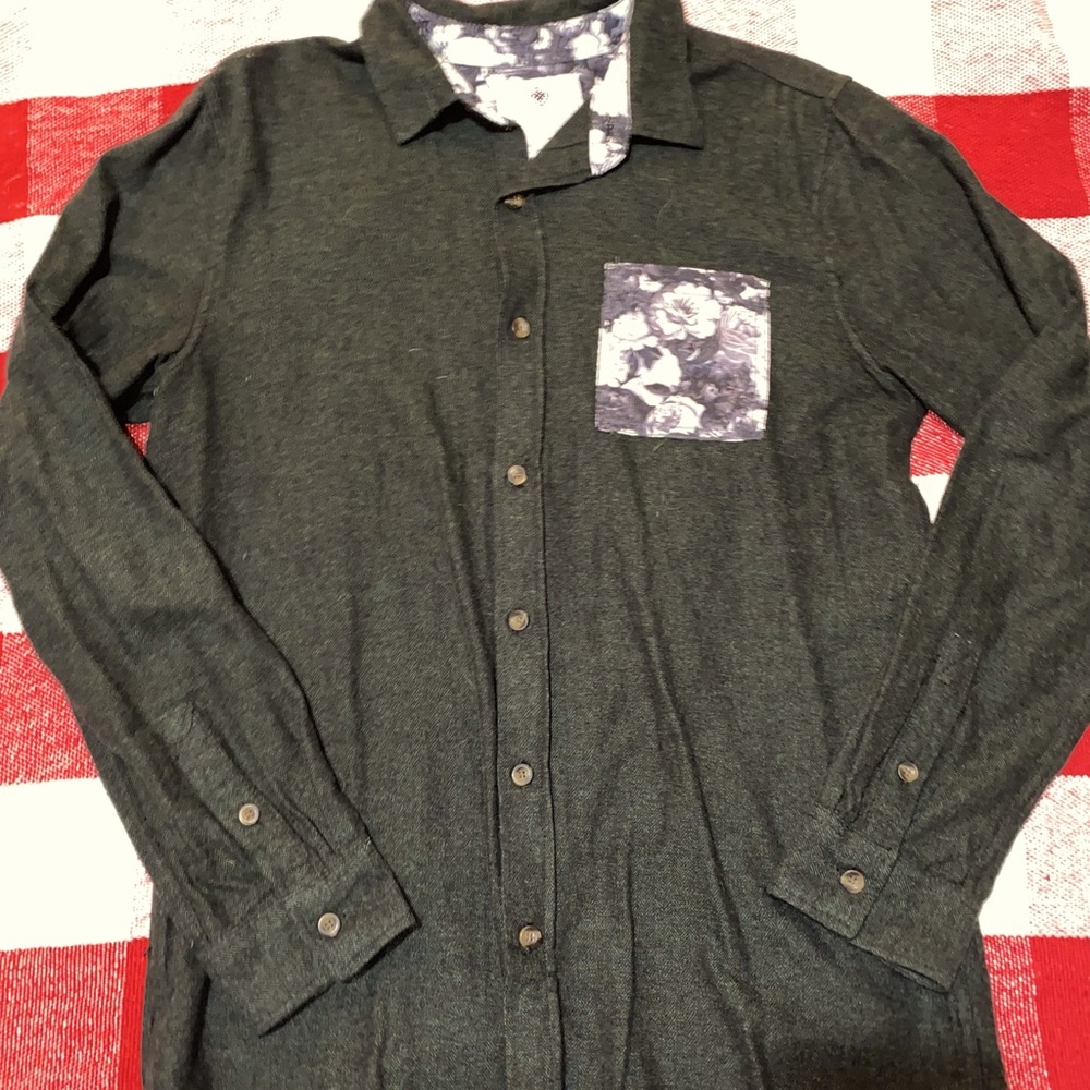Men’s button up